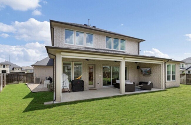 Building Photo - 25003 Stella Fls Ln