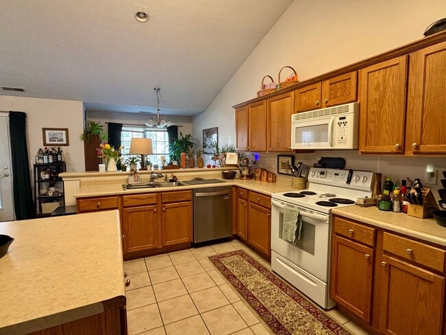 Building Photo - 3730 Ellison Dr