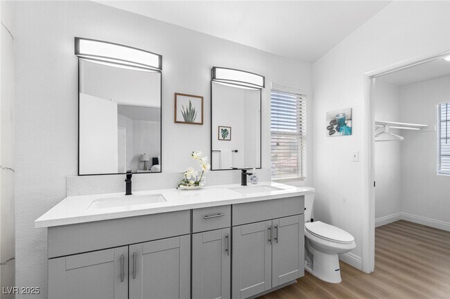 Building Photo - 2701 Sattley Cir