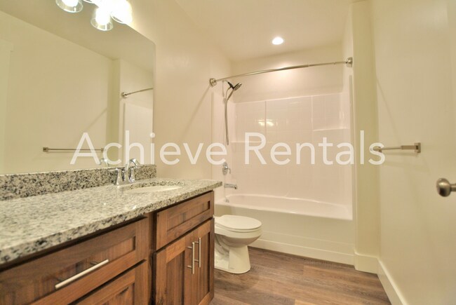 Building Photo - 2038 N 380 E