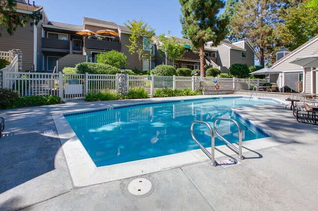 Building Photo - 1075 Shadowridge Dr