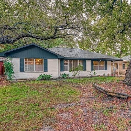 Building Photo - 1831 De Milo Dr