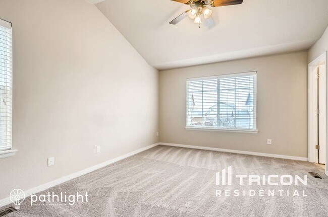 Building Photo - 161 N Newbern Way