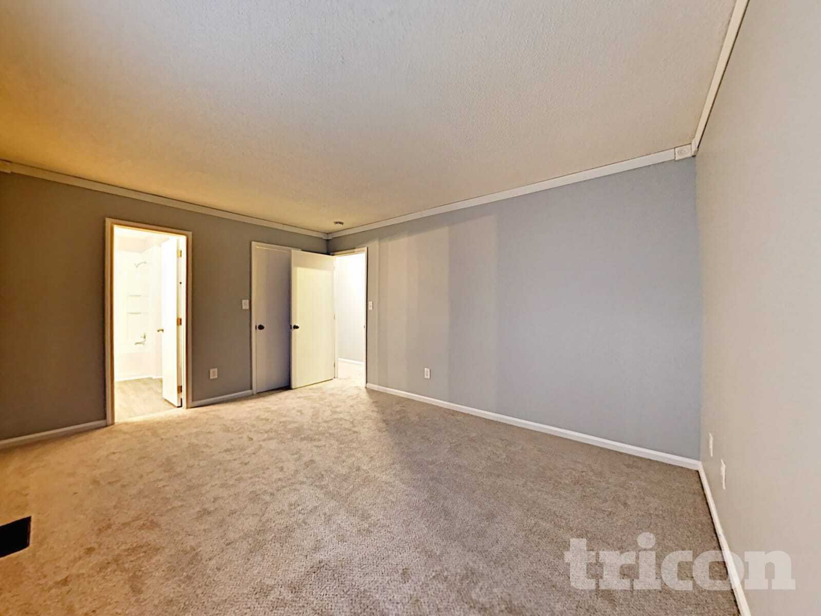 Building Photo - 7139 Markway Dr