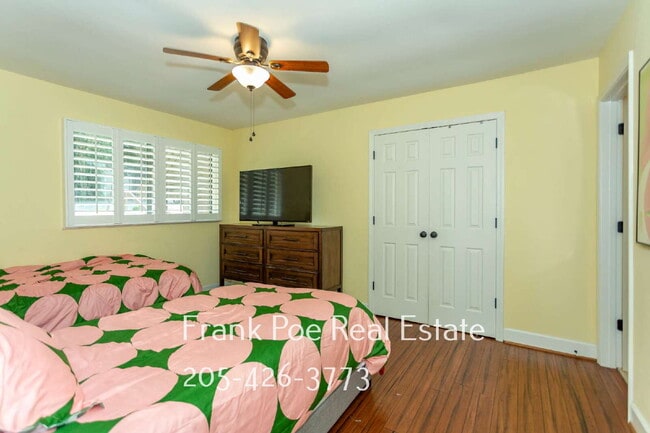 Building Photo - Charming 3-Bedroom Condominium in Birmingham!