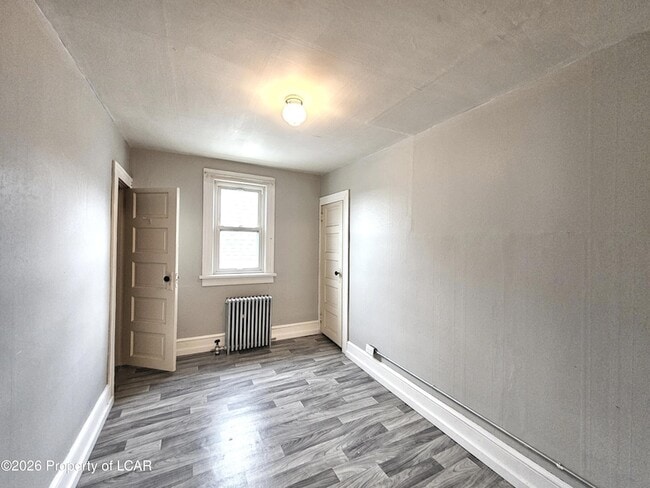 Building Photo - 92 Diamond Ave