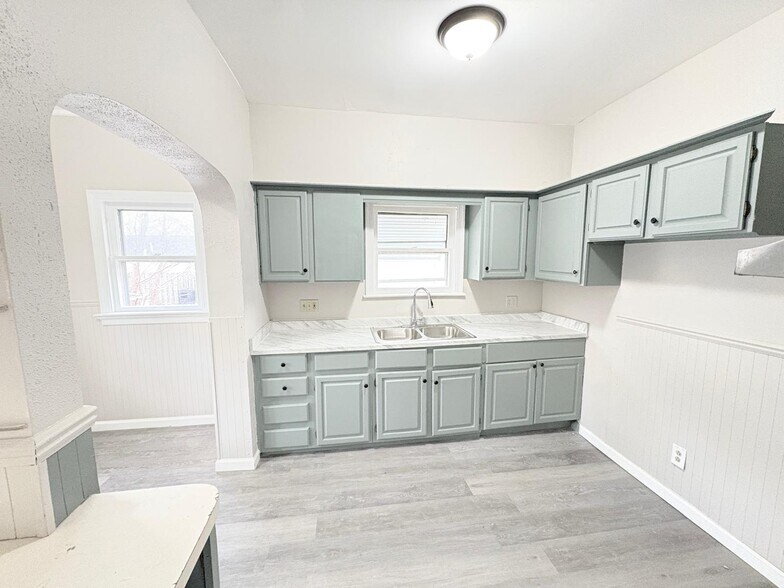 Building Photo - 4214 Westway St