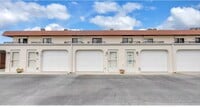 Building Photo - 11 Dondanville Rd