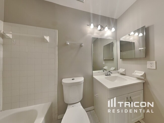 Building Photo - 12475 Del Verde Dr