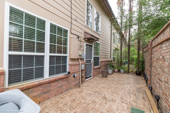 Building Photo - 1146 Glenwood Canyon Ln