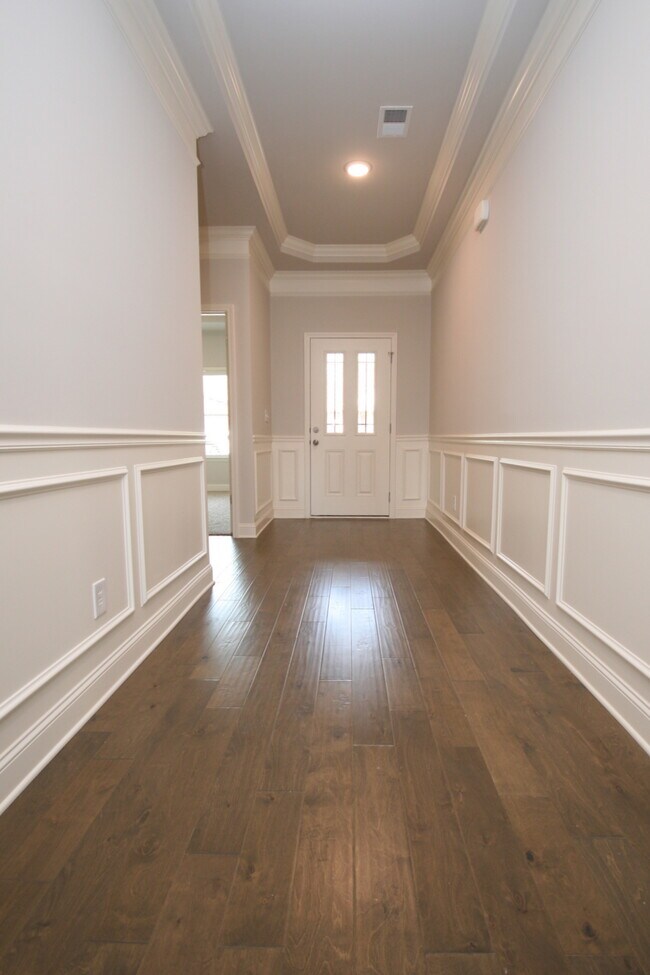 Building Photo - 7921 Gabriela Dr NW