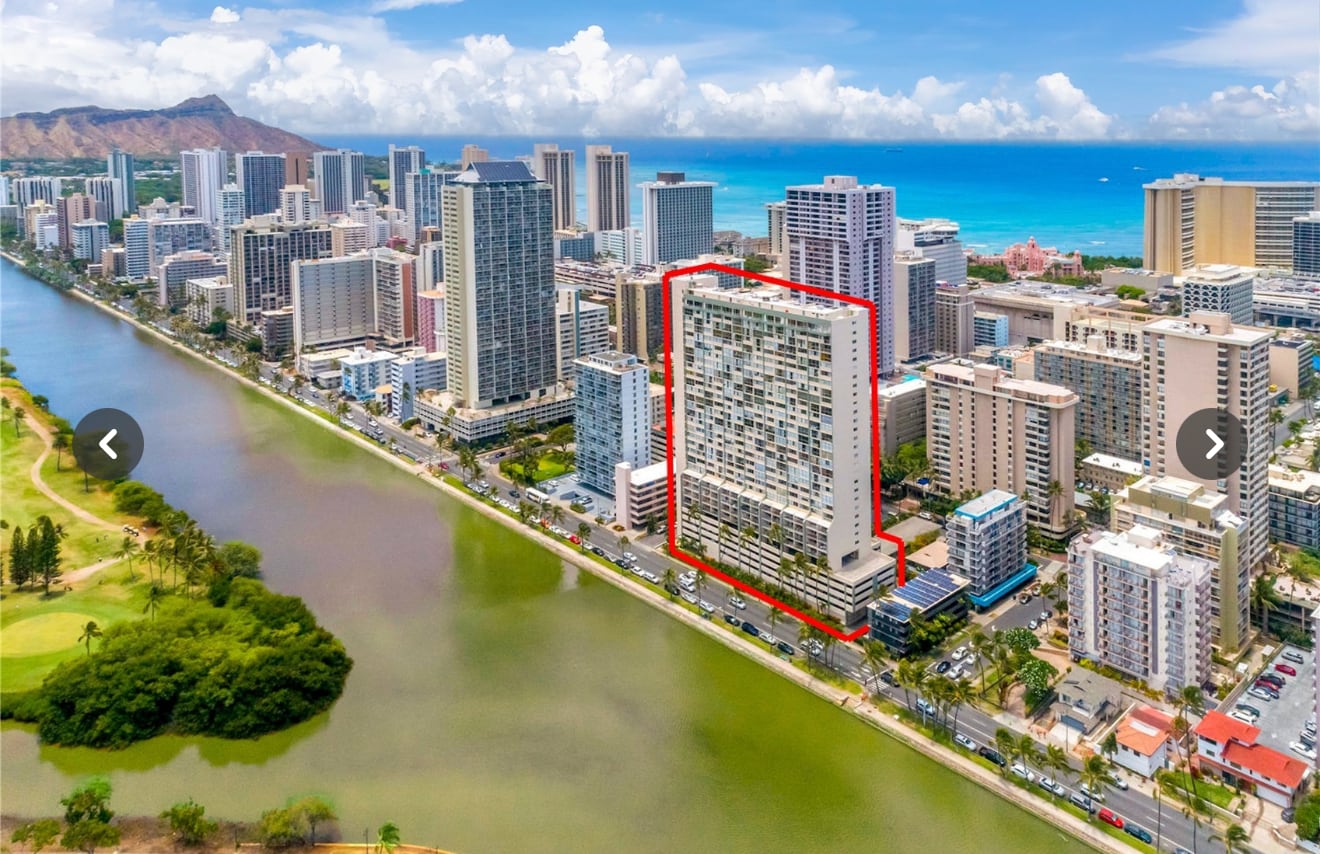 Building Photo - 2211 Ala Wai Blvd