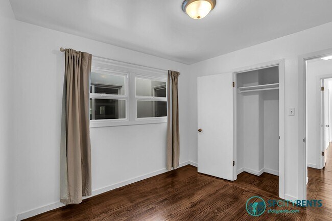 Building Photo - Diamond Heights/Noe Valley: Single Family Home w/ Guest Suite, Yard, Garage & EV Charger