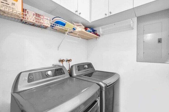 Building Photo - 15963 SW 97th Terrace