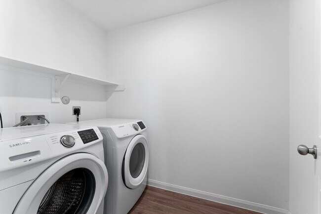 Building Photo - 25718 Merino Ct