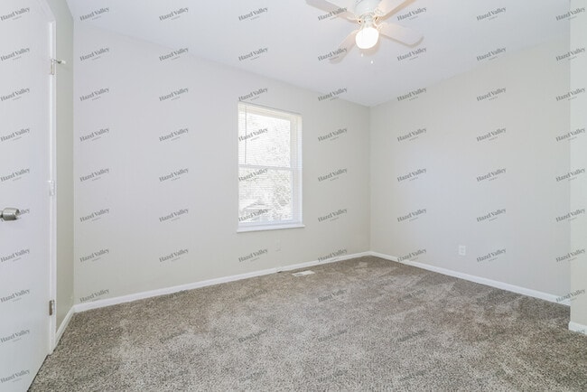 Building Photo - 7134 Agnes Ave