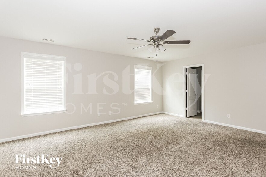 Building Photo - 8823 Balsam Bay Rd