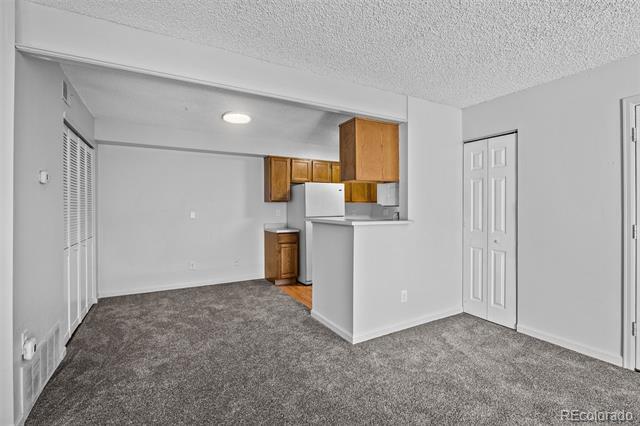 Building Photo - 3324 S Ammons St