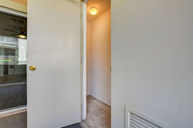 Building Photo - Upgraded First-Floor Condo in a Gated Summ...