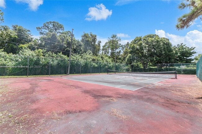 Building Photo - 2828 Stoneway Ln