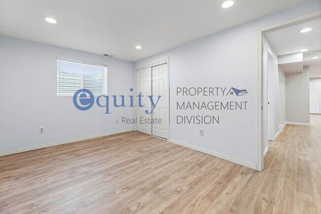 Building Photo - Large basement apartment in South Jordan