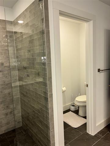 Building Photo - 8911 Cave Spgs Mews