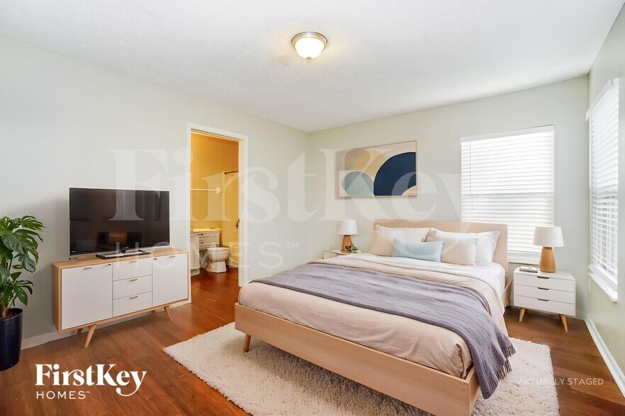 Building Photo - 714 Keltoncrest Dr