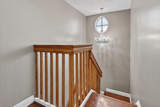 Building Photo - 301 SW 158th Terrace