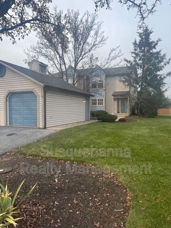 Building Photo - 68 Shady Ln