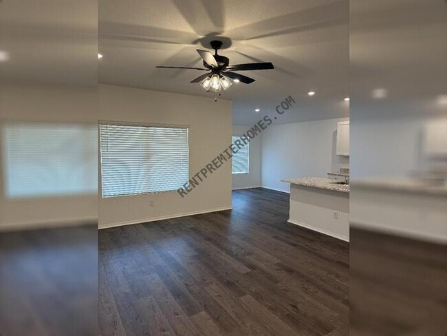 Building Photo - 102 Powder River Dr