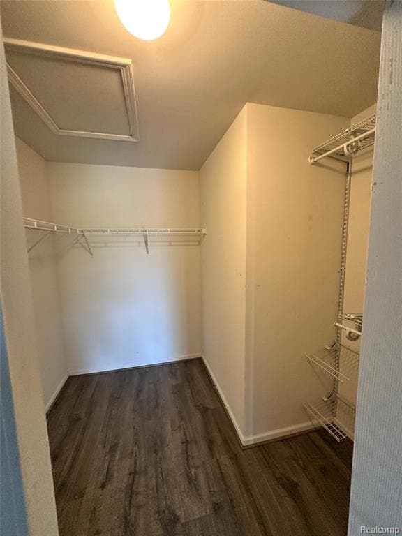 Building Photo - 16056 Morningside