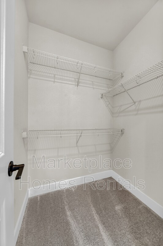 Building Photo - 4332 Roland Heights Ave