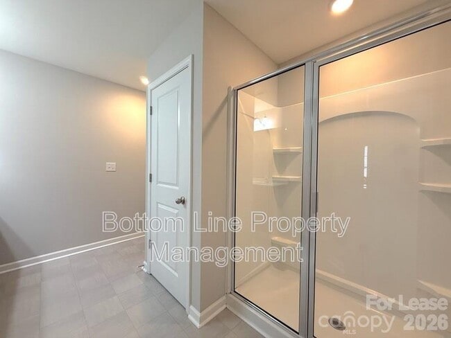 Building Photo - 6104 Guildford Hill Ln