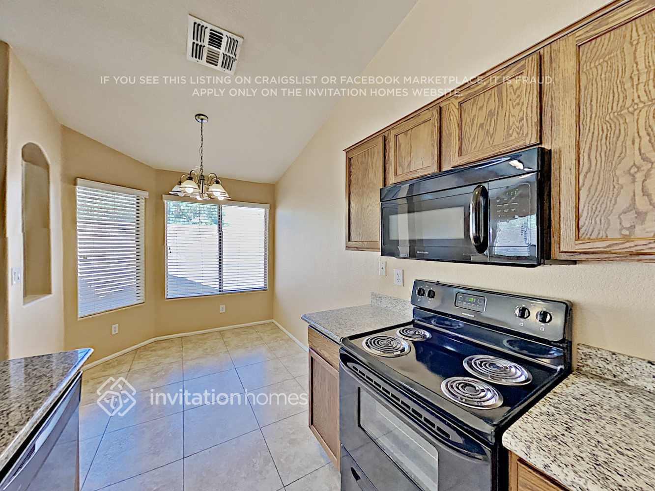 Building Photo - 1254 N 159th Ln