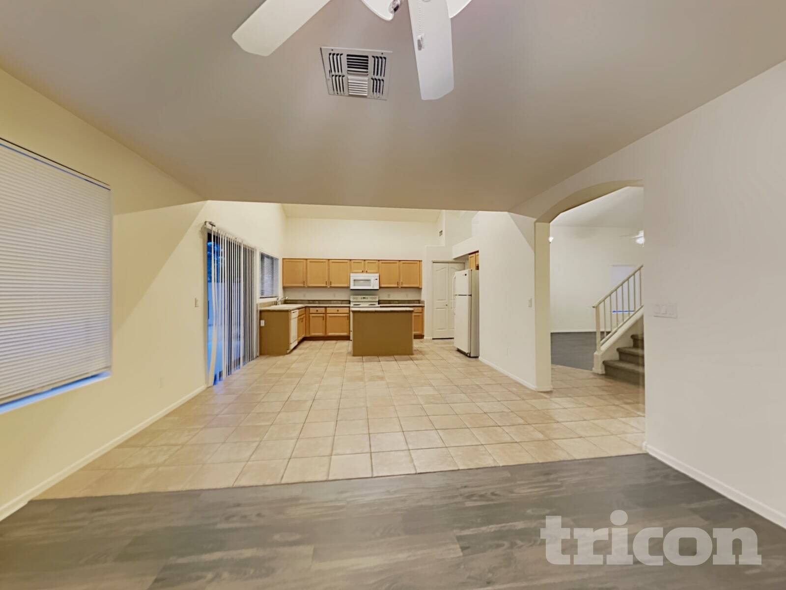 Building Photo - 12746 W Hollyhock Dr