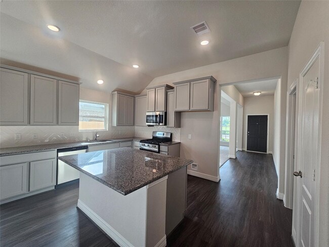 Building Photo - 2506 Windstream Ln