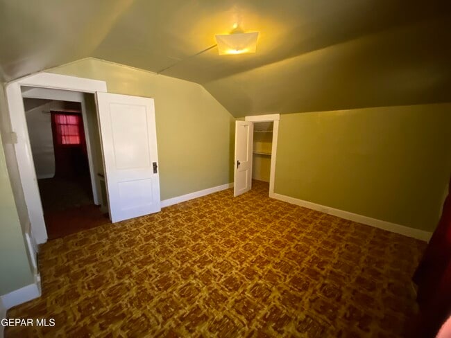 Building Photo - 3211 Tularosa Ave