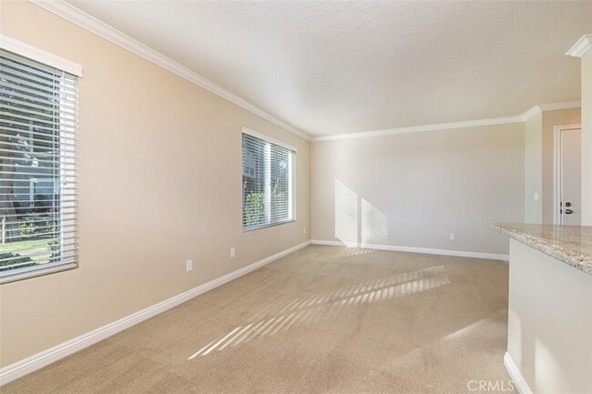 Building Photo - 69 Brighton Pl