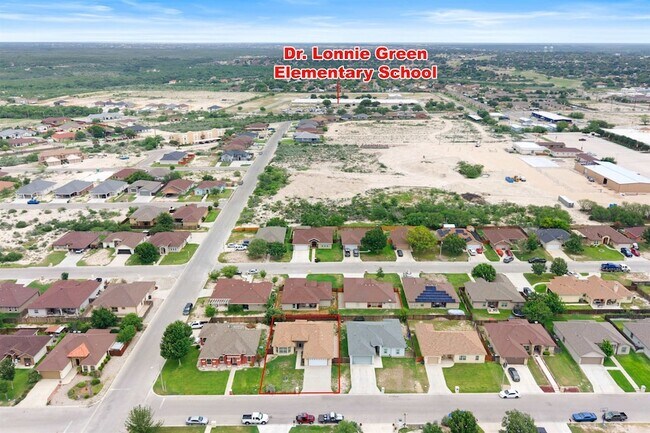 Building Photo - 215 Javier Dr