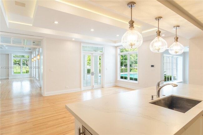 Building Photo - 1257 Mariola Ct