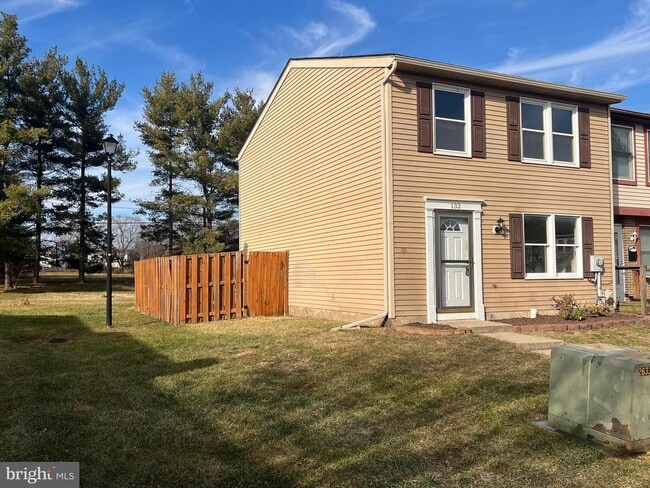 Building Photo - 132 Savannah Ct