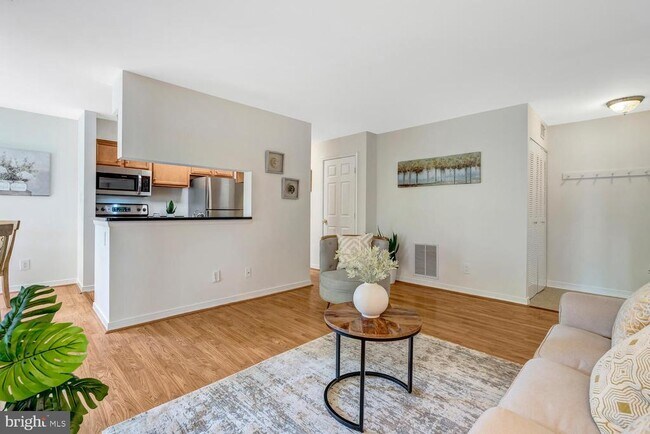 Building Photo - 1791 Jonathan Way