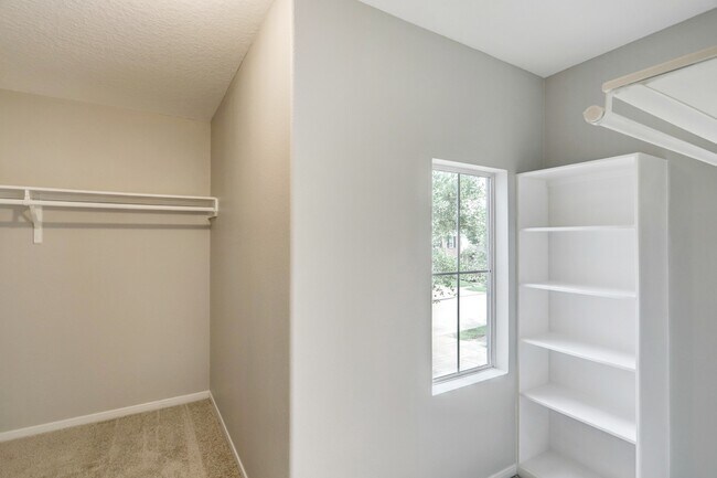 Building Photo - 5014 Mabry Stream Ct
