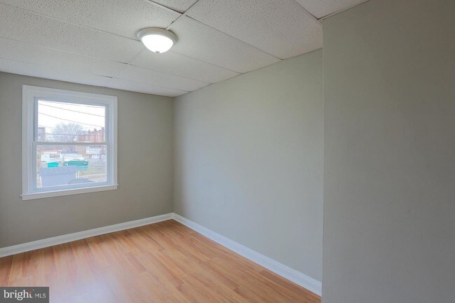 Building Photo - 3743 Bonview Ave