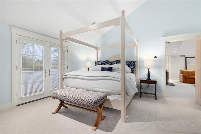 Building Photo - 46 Carnegie Heights Dr