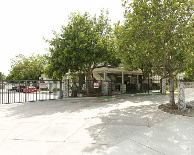 Building Photo - Regency Court Senior Community 62 Plus