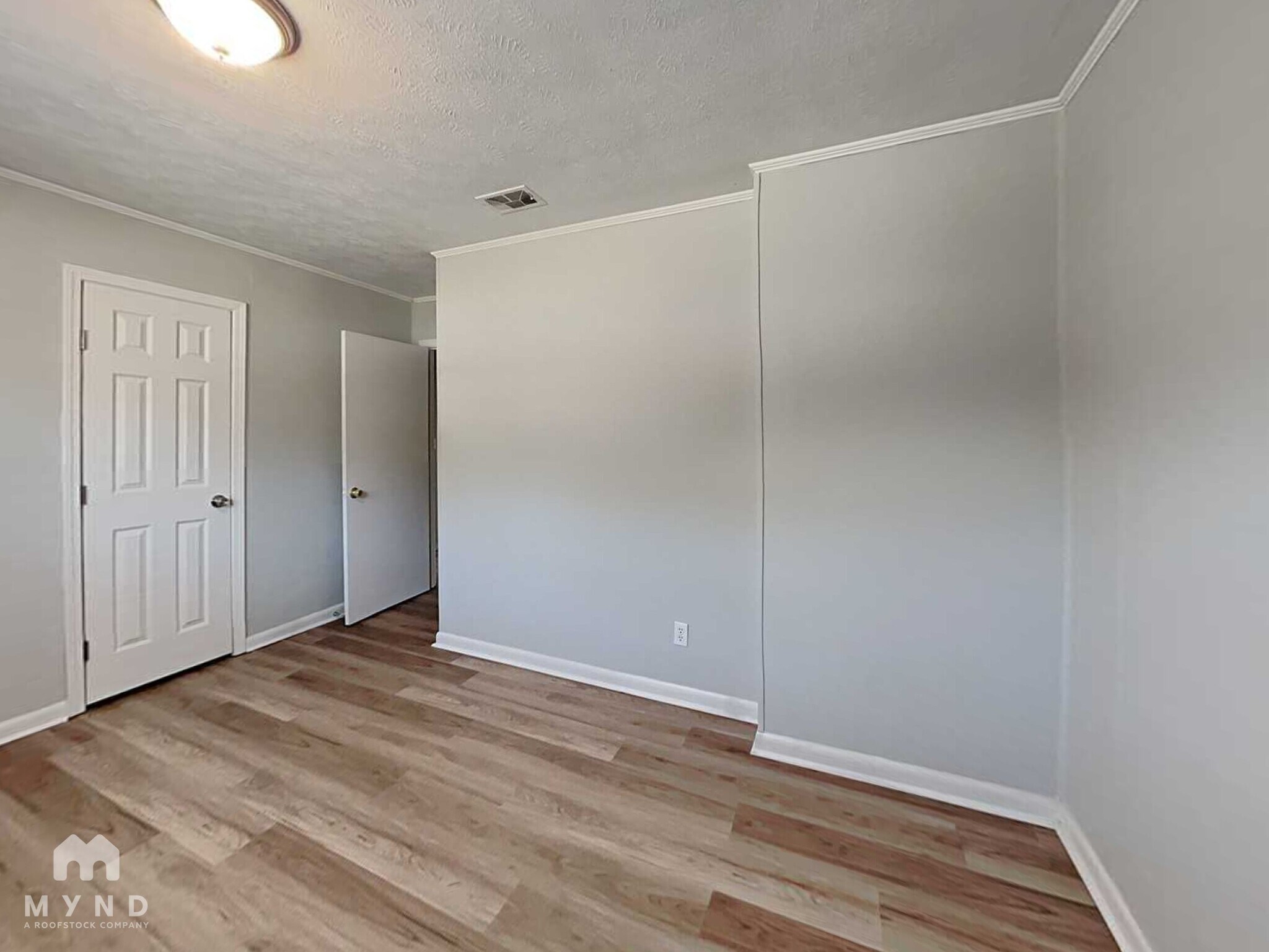 Building Photo - 10204 Allen Dr SW