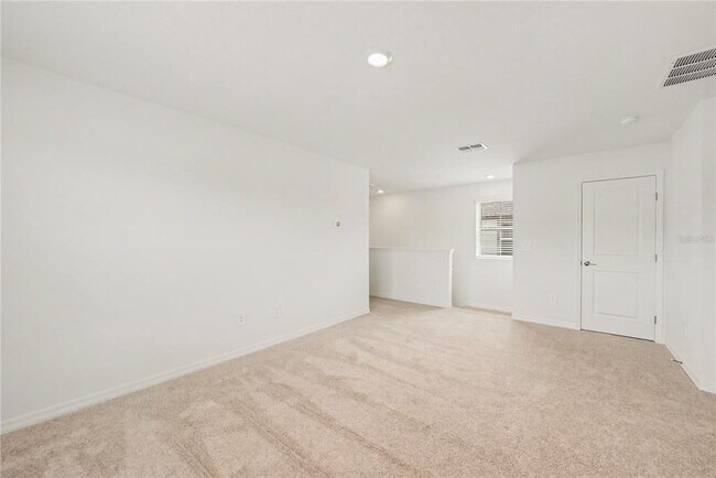 Building Photo - 10757 El Radabob Wy