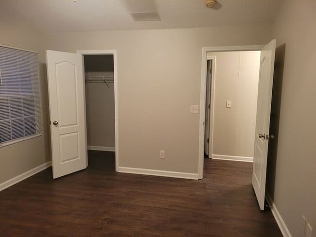 Building Photo - Renovated 3BR 2BA Home w/ 2-Car Garage • Updated Kitchen • Large Garden Tub in Griffin