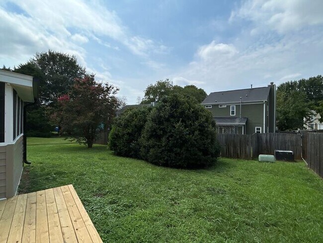 Building Photo - T.R. Lawing Property